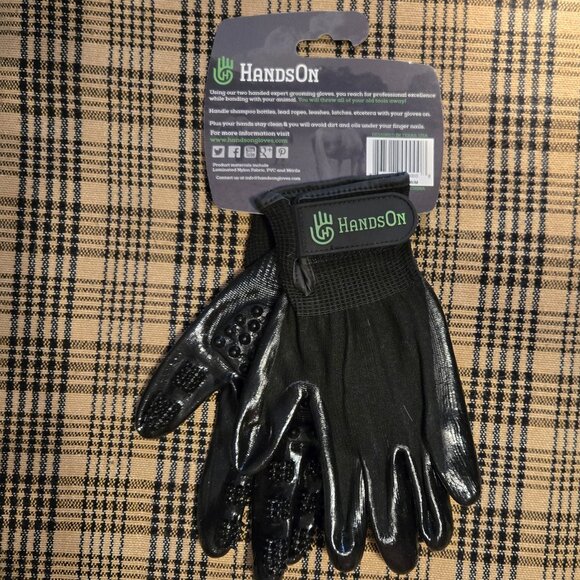 Hands On Grooming Gloves - Horses, Dogs pets- new with tags on - Picture 4 of 5